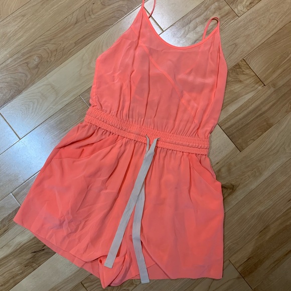 Wilfred | Neon Romper - Picture 3 of 5